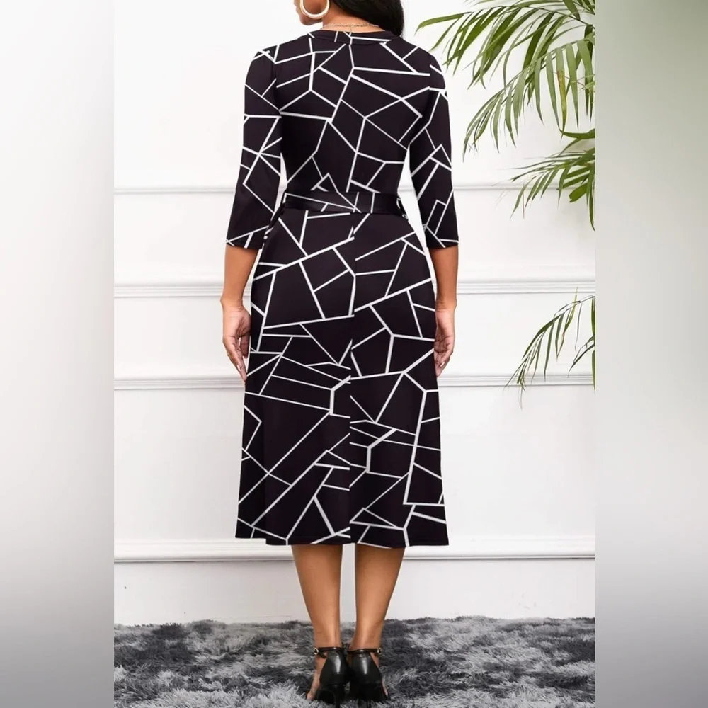 Geometric Black and White Wrap Dress with belt/size M